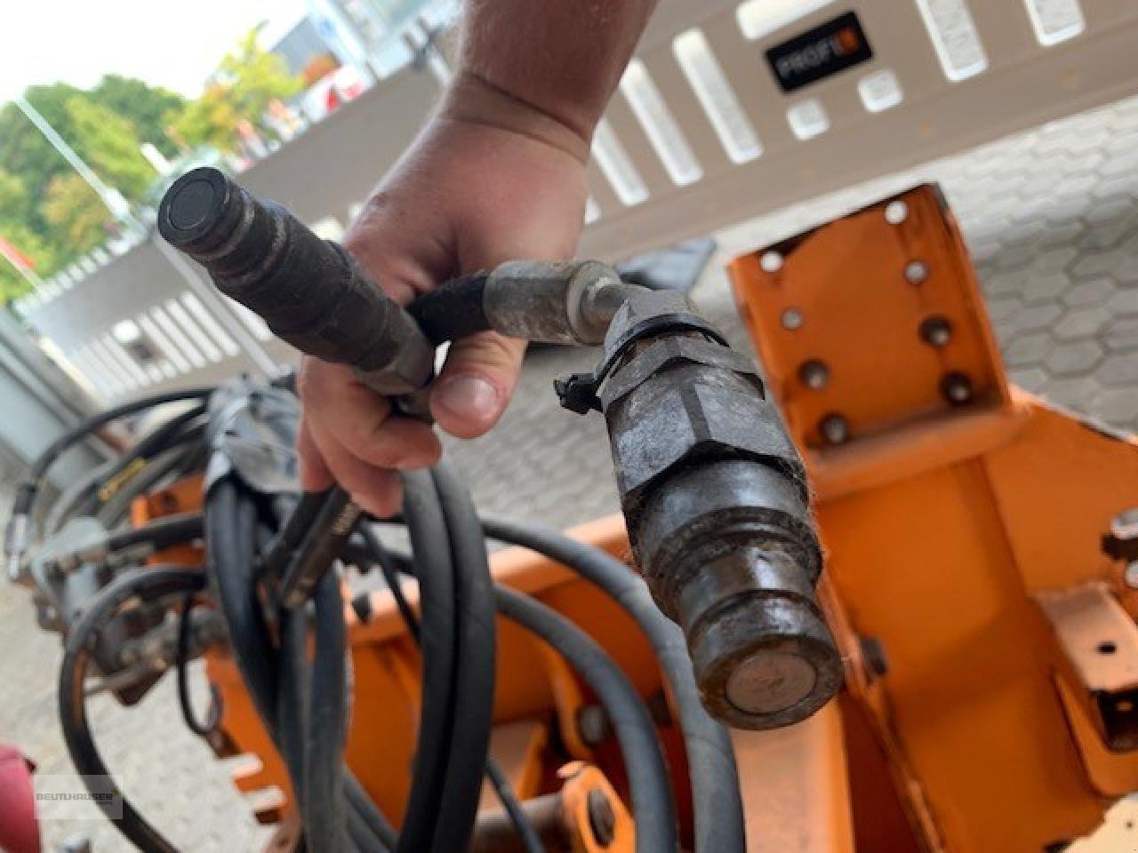 Sandstreuer & Salzstreuer от тип Sonstige HEN Schneepflug PF 50-240, Gebrauchtmaschine в Hagelstadt (Снимка 6)