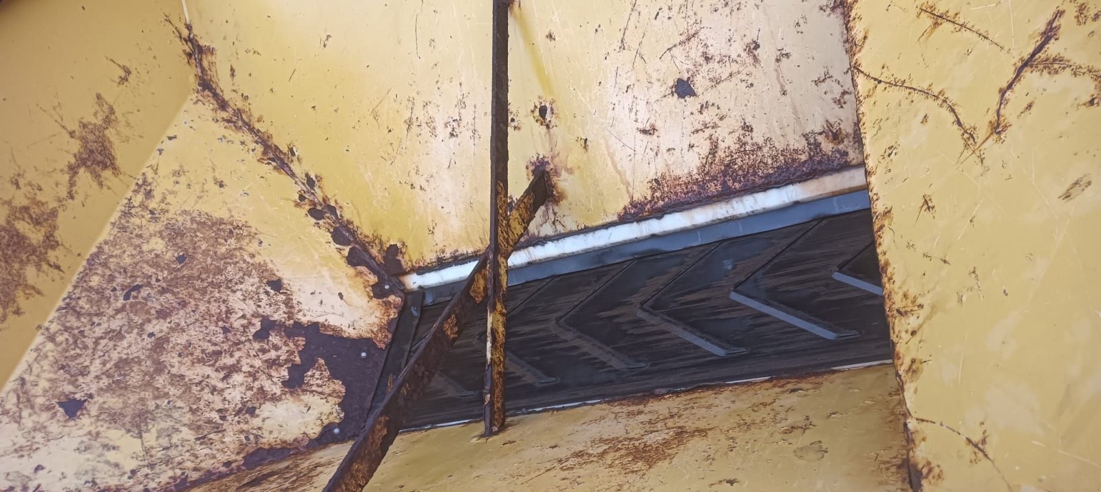 Sandstreuer & Salzstreuer of the type Sonstige Nido N90-2000/s-z-0, Gebrauchtmaschine in Lunteren (Picture 6)