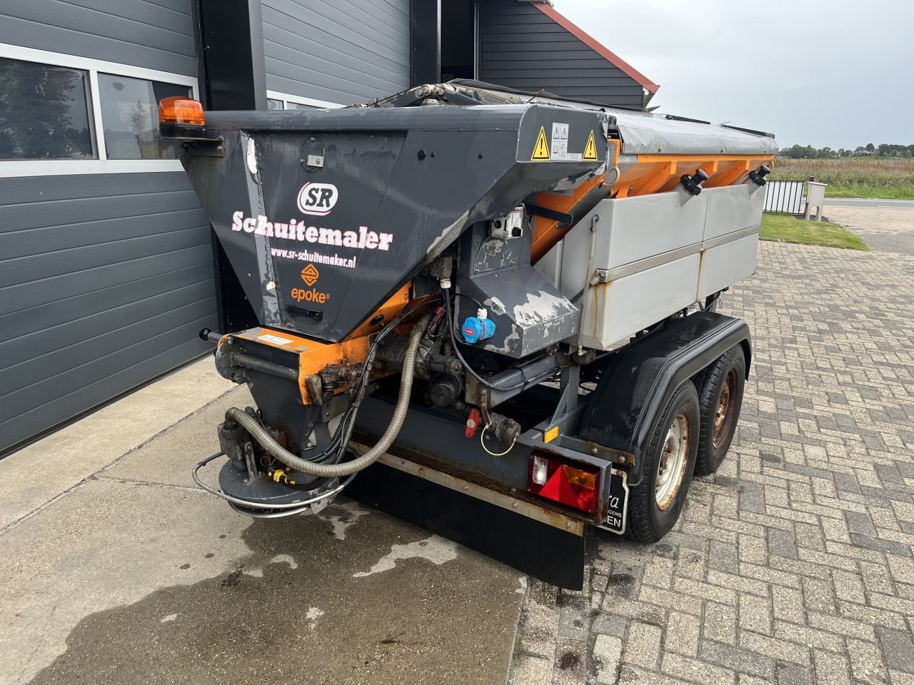 Sandstreuer & Salzstreuer typu Sonstige Nido S2400 TSR, Gebrauchtmaschine v Ferwert (Obrázek 3)