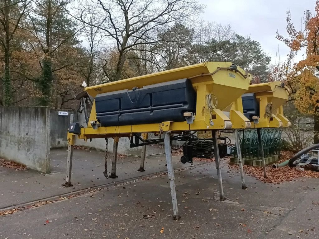 Sandstreuer & Salzstreuer типа Sonstige Nido Stratos B40-36 PALN, Gebrauchtmaschine в Groningen (Фотография 2)