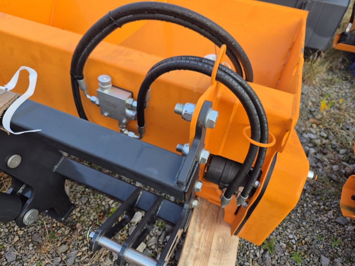 Sandstreuer & Salzstreuer des Typs Sonstige PADAGAS SP-250 Selbstladestreuer Traktor Kubota, Neumaschine in Aigen-Schlägl (Bild 11)