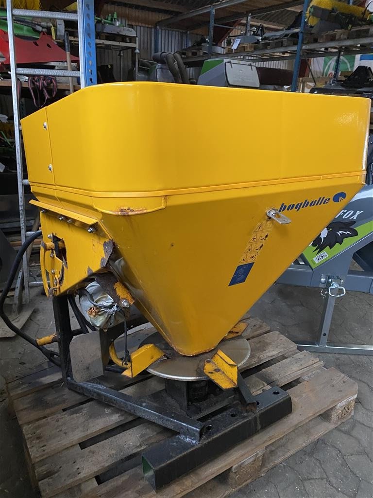 Sandstreuer & Salzstreuer typu Sonstige S 2 med ICON styring, Gebrauchtmaschine w Helsinge (Zdjęcie 1)