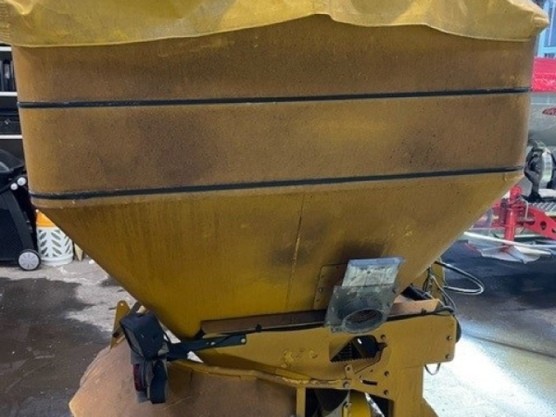 Sandstreuer & Salzstreuer tip Sonstige S 3 Overbygning & presenning, Gebrauchtmaschine in Mern (Poză 1)
