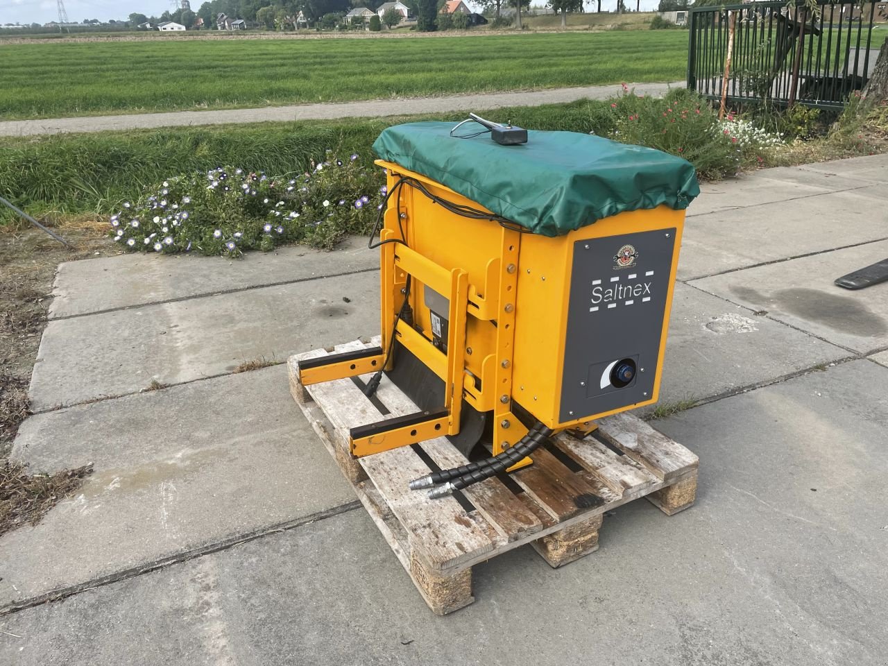Sandstreuer & Salzstreuer des Typs Sonstige Saltnex 7.6-20, Gebrauchtmaschine in Klaaswaal (Bild 5)