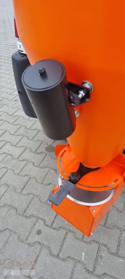 Sandstreuer & Salzstreuer des Typs Sonstige Salz-Splitstreuer-Hydr.-Elektr.-Gelenkwelle, Neumaschine in Eberschwang (Bild 23)