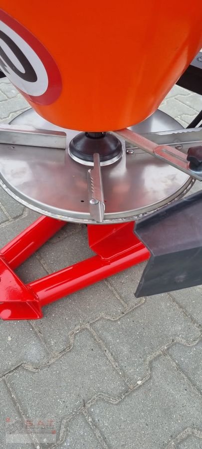 Sandstreuer & Salzstreuer des Typs Sonstige Salz-Splitstreuer-Hydr.-Elektr.-Gelenkwelle, Neumaschine in Eberschwang (Bild 5)