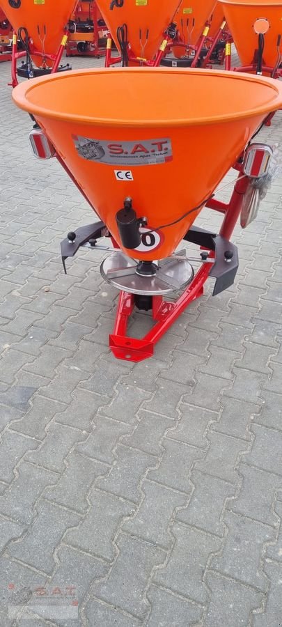 Sandstreuer & Salzstreuer des Typs Sonstige Salz-Splitstreuer-Hydr.-Elektr.-Gelenkwelle, Neumaschine in Eberschwang (Bild 2)