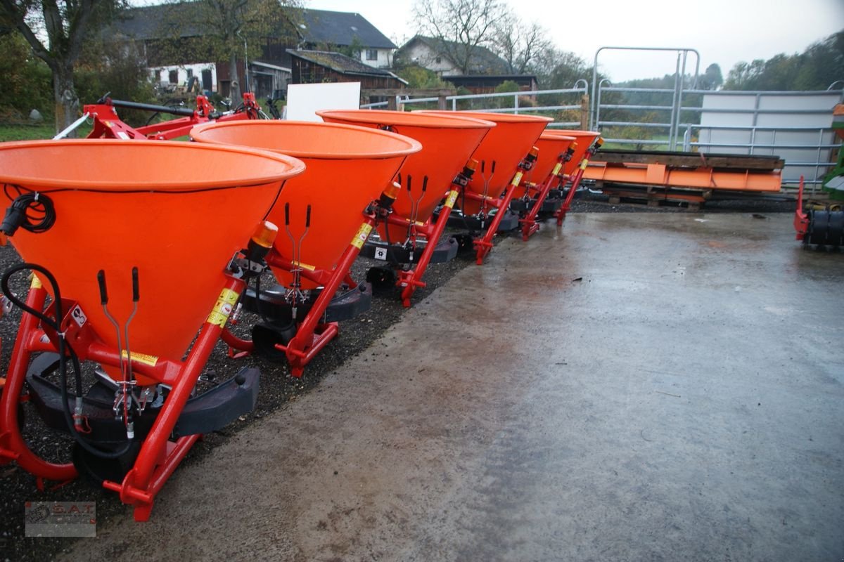 Sandstreuer & Salzstreuer des Typs Sonstige Salz-Splitstreuer-Hydr.-Elektr.-Gelenkwelle, Neumaschine in Eberschwang (Bild 1)