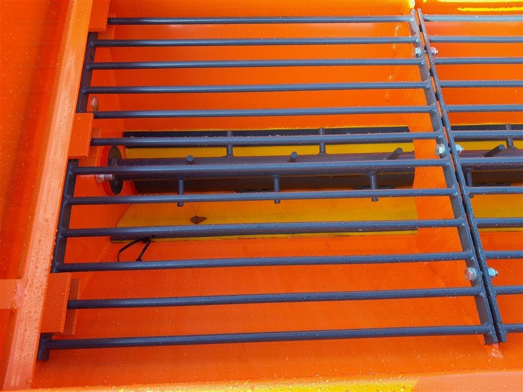 Sandstreuer & Salzstreuer типа Sonstige Sand/Salt valse udlægger, Gebrauchtmaschine в Rødekro (Фотография 5)