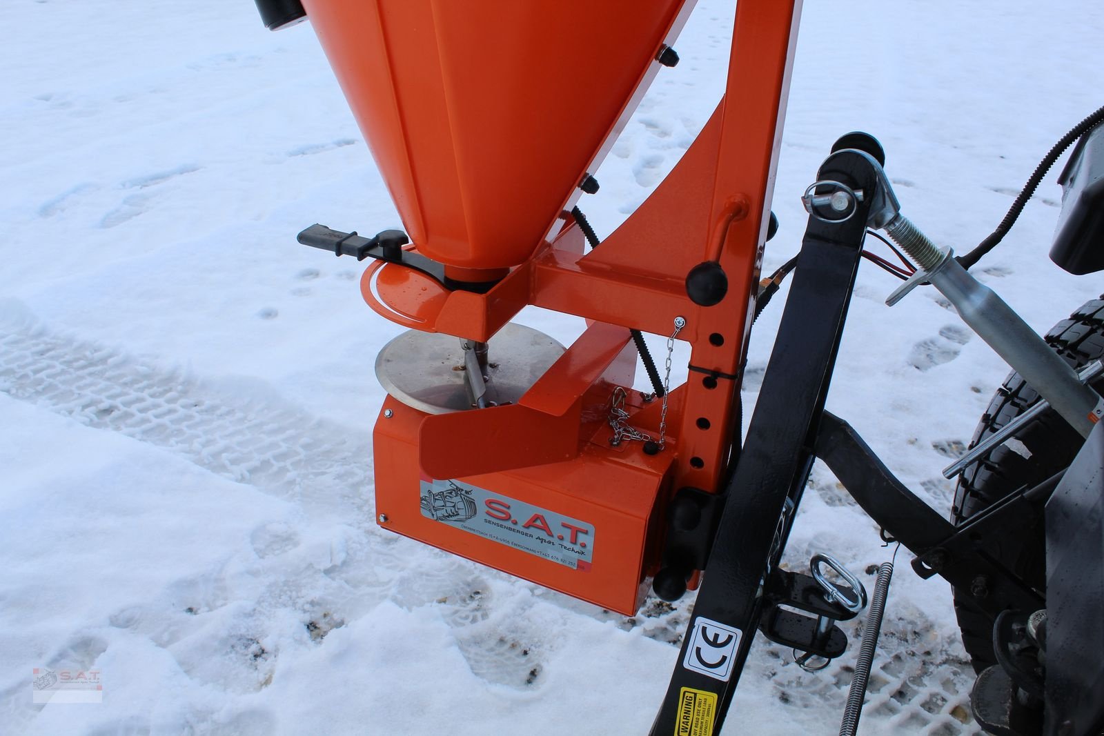 Sandstreuer & Salzstreuer tipa Sonstige SAT 12 V-Salzstreuer-Streuprofi elektrisch 12 V, Neumaschine u Eberschwang (Slika 11)