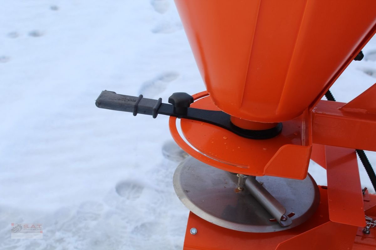 Sandstreuer & Salzstreuer of the type Sonstige SAT Streuprofi-Salz-12 Volt, Neumaschine in Eberschwang (Picture 13)