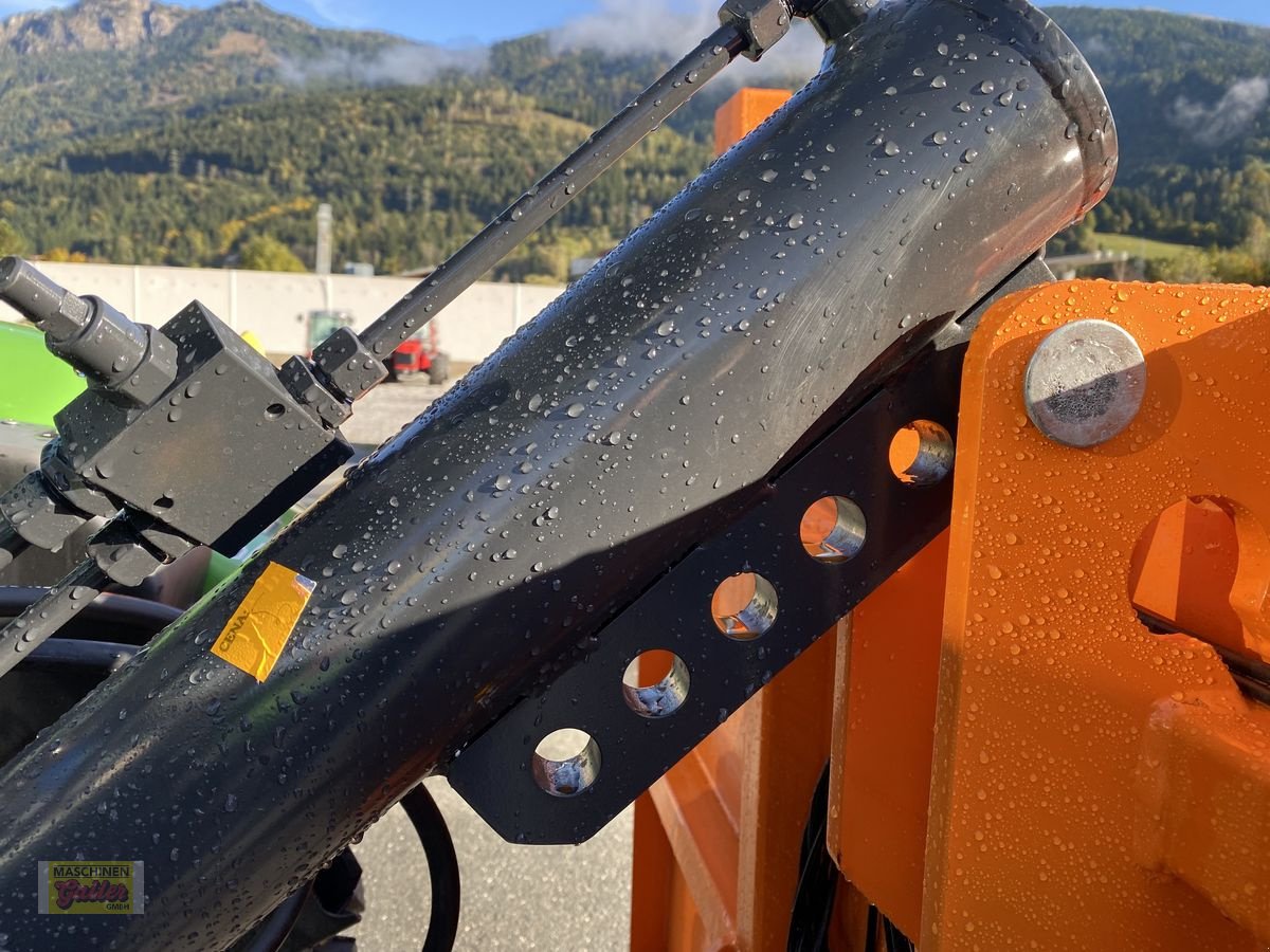 Sandstreuer & Salzstreuer des Typs Sonstige Selbstlade-Splitstreuer-Walzenstreuer 1000 Liter, Neumaschine in Kötschach (Bild 28)