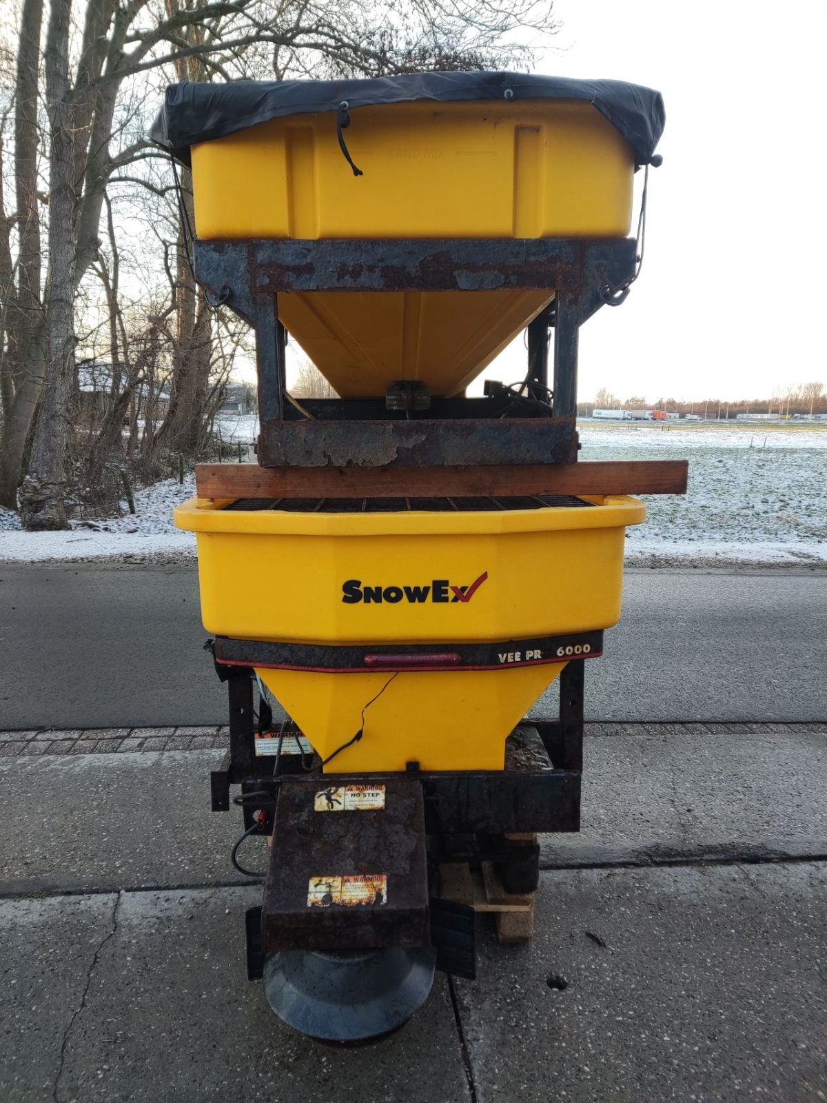 Sandstreuer & Salzstreuer типа Sonstige SNOWEX SP6000, Gebrauchtmaschine в Klarenbeek (Фотография 2)