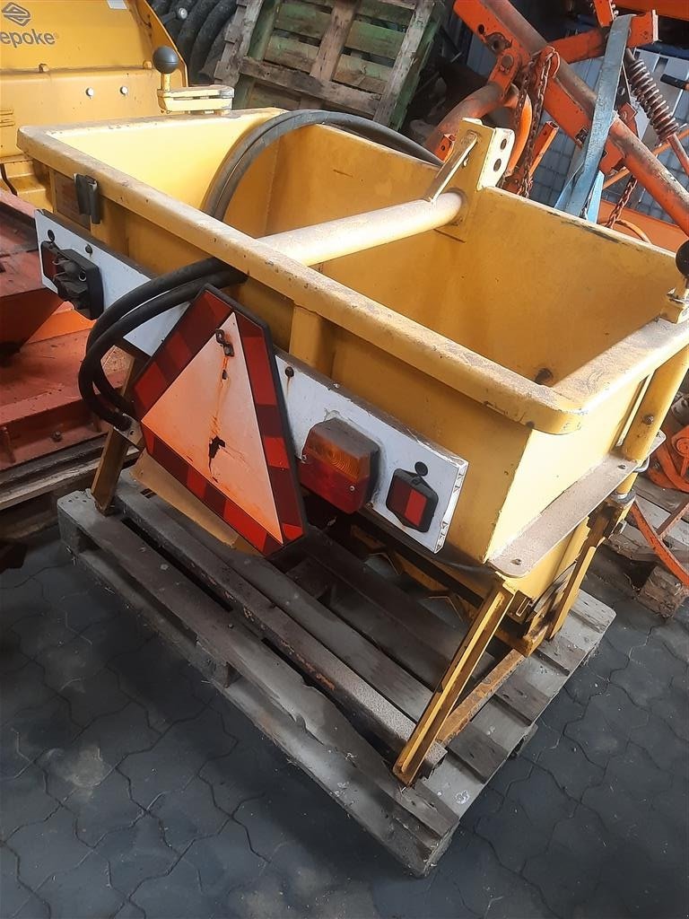 Sandstreuer & Salzstreuer Türe ait Sonstige Sonstiges, Gebrauchtmaschine içinde Kolding (resim 6)