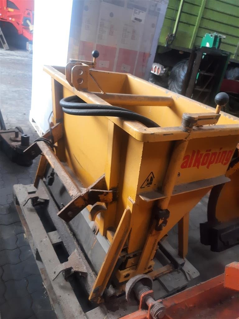 Sandstreuer & Salzstreuer Türe ait Sonstige Sonstiges, Gebrauchtmaschine içinde Kolding (resim 1)