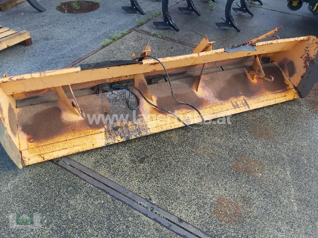 Sandstreuer & Salzstreuer типа Sonstige SPLITTVERTEILER, Gebrauchtmaschine в Klagenfurt (Фотография 2)