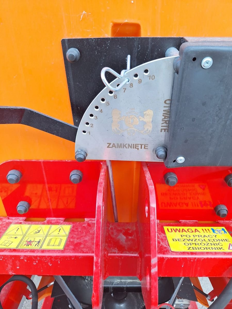 Sandstreuer & Salzstreuer del tipo Sonstige Stekro Wibro 1200, Neumaschine In Hopfgarten (Immagine 5)