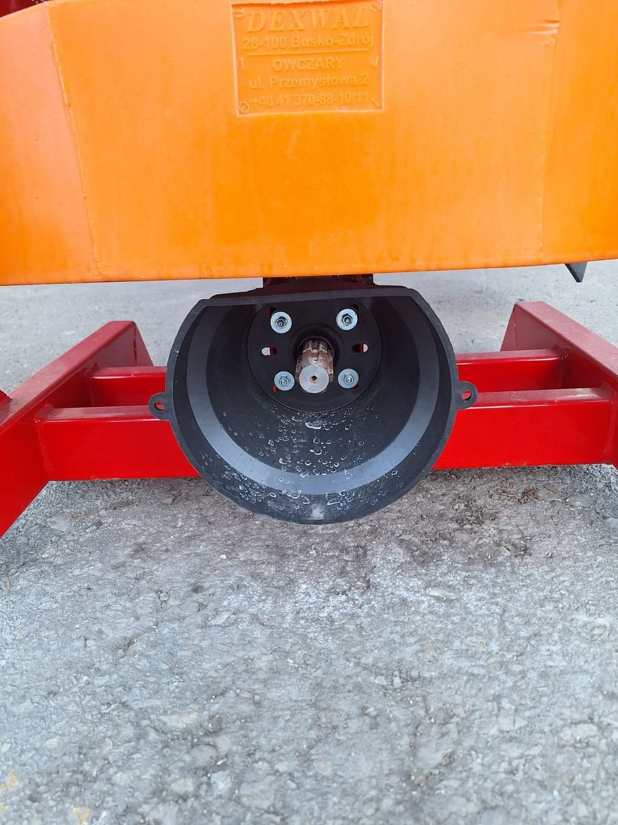 Sandstreuer & Salzstreuer del tipo Sonstige Stekro Wibro 1200, Neumaschine In Hopfgarten (Immagine 4)