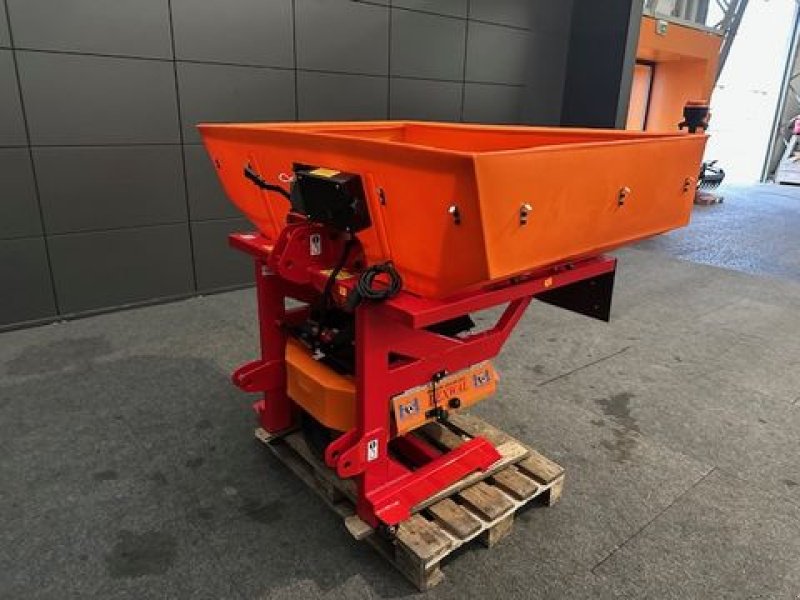Sandstreuer & Salzstreuer des Typs Sonstige Wibro Salz- und Splitstreuer 1200kg, Neumaschine in Tamsweg (Bild 8)