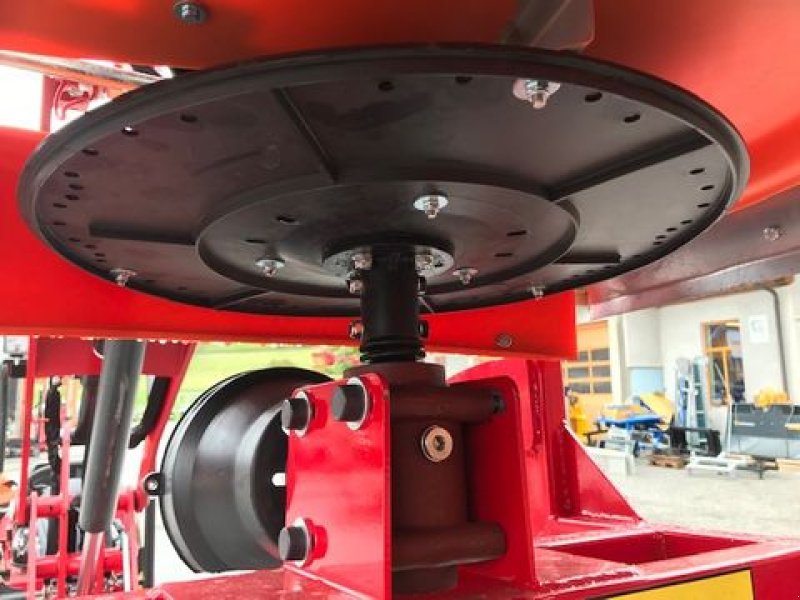 Sandstreuer & Salzstreuer des Typs Sonstige Wibro Salz- und Splitstreuer 550kg und 1200kg, Neumaschine in Tamsweg (Bild 13)