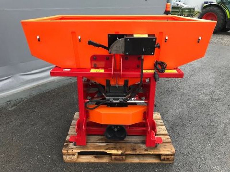 Sandstreuer & Salzstreuer des Typs Sonstige Wibro Salz- und Splitstreuer 550kg und 1200kg, Neumaschine in Tamsweg (Bild 16)