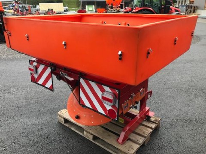 Sandstreuer & Salzstreuer des Typs Sonstige Wibro Salz- und Splitstreuer 550kg und 1200kg, Neumaschine in Tamsweg (Bild 24)