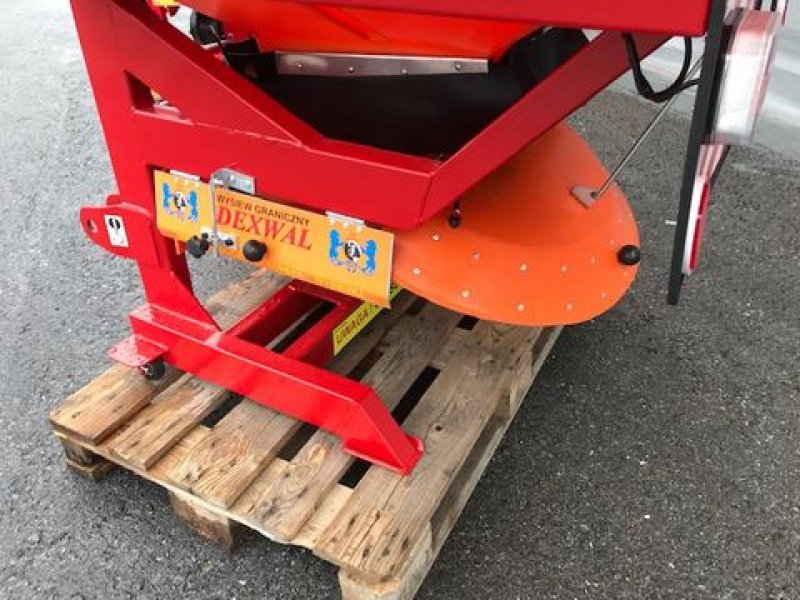 Sandstreuer & Salzstreuer des Typs Sonstige Wibro Salz- und Splitstreuer 550kg und 1200kg, Neumaschine in Tamsweg (Bild 21)