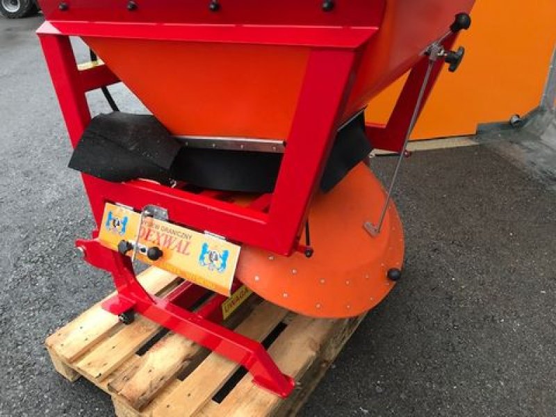 Sandstreuer & Salzstreuer des Typs Sonstige Wibro Salz- und Splitstreuer 550kg und 1200kg, Neumaschine in Tamsweg (Bild 8)