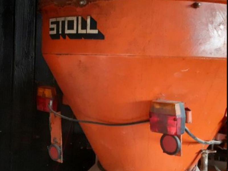 Sandstreuer & Salzstreuer des Typs Stoll Ks, Gebrauchtmaschine in Uffenheim (Bild 1)