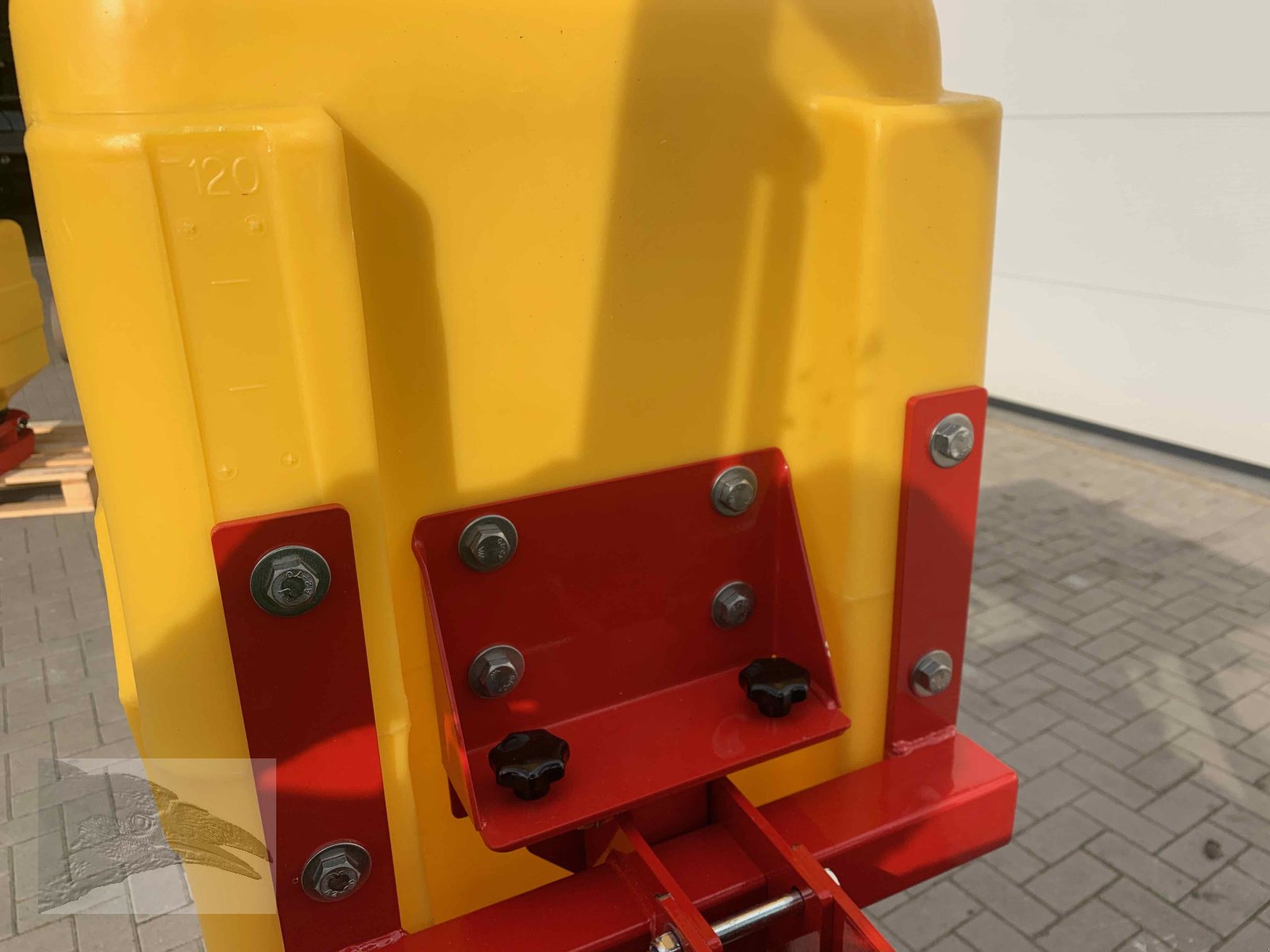 Sandstreuer & Salzstreuer typu Technik-Plus Winter Profi 130 ltr 4 m, Neumaschine v Südheide (Obrázek 11)