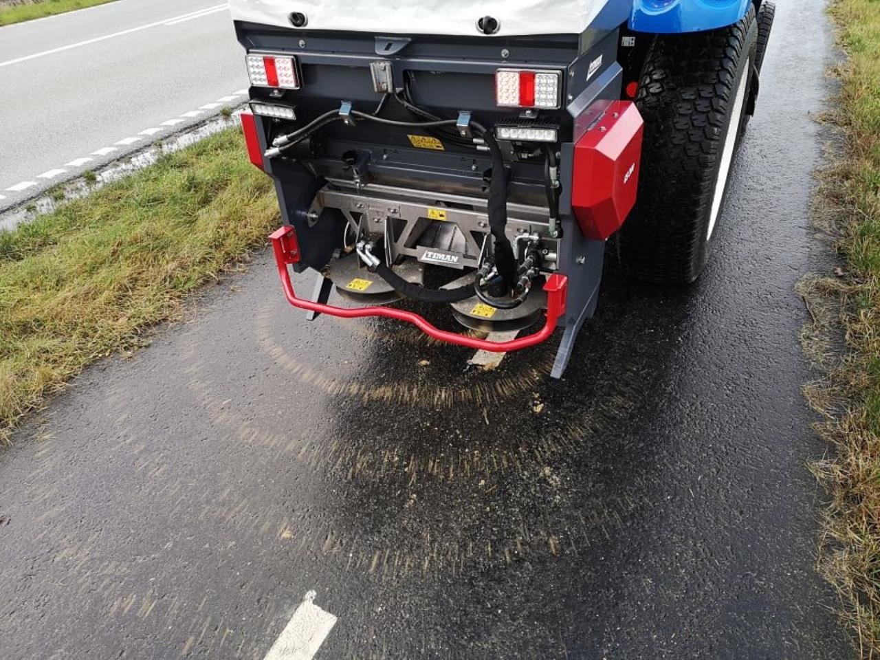 Sandstreuer & Salzstreuer tipa Timan CS200 COMBI, Gebrauchtmaschine u Hadsten (Slika 2)