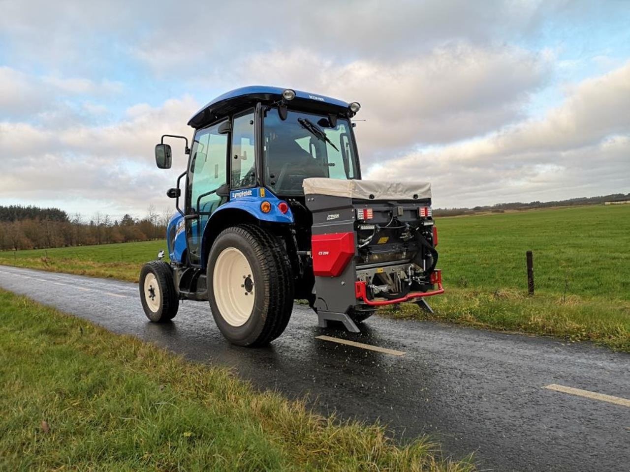 Sandstreuer & Salzstreuer tipa Timan CS200 COMBI, Gebrauchtmaschine u Hadsten (Slika 1)