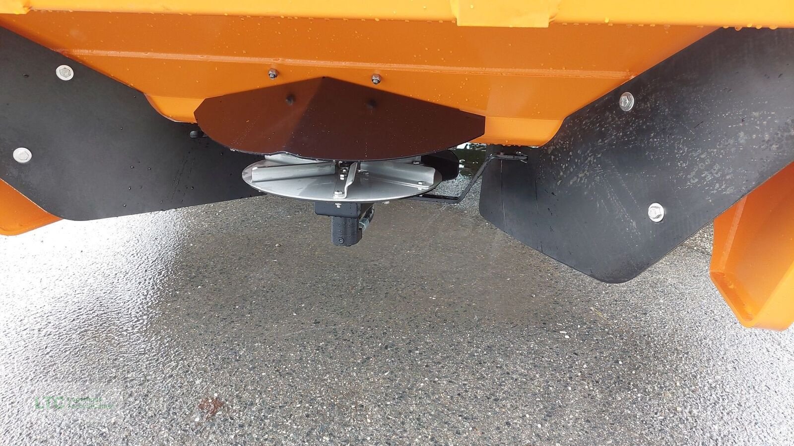 Sandstreuer & Salzstreuer типа Trejon Optimal DS1200, Neumaschine в Herzogenburg (Фотография 7)