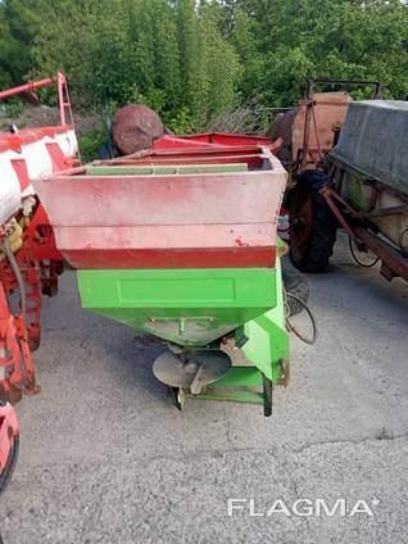Sandstreuer & Salzstreuer типа Unia MX 850, Gebrauchtmaschine в Херсон (Фотография 3)