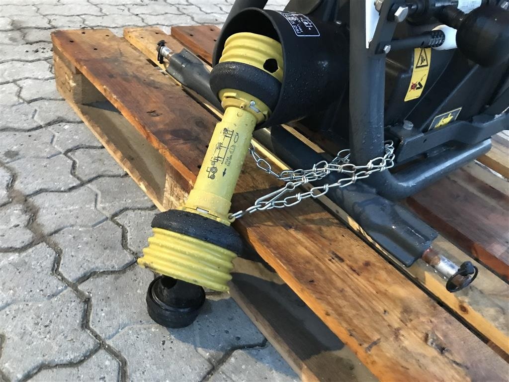 Sandstreuer & Salzstreuer of the type Vicon Kubota VS330 pendul spreder, Gebrauchtmaschine in Rønnede (Picture 11)