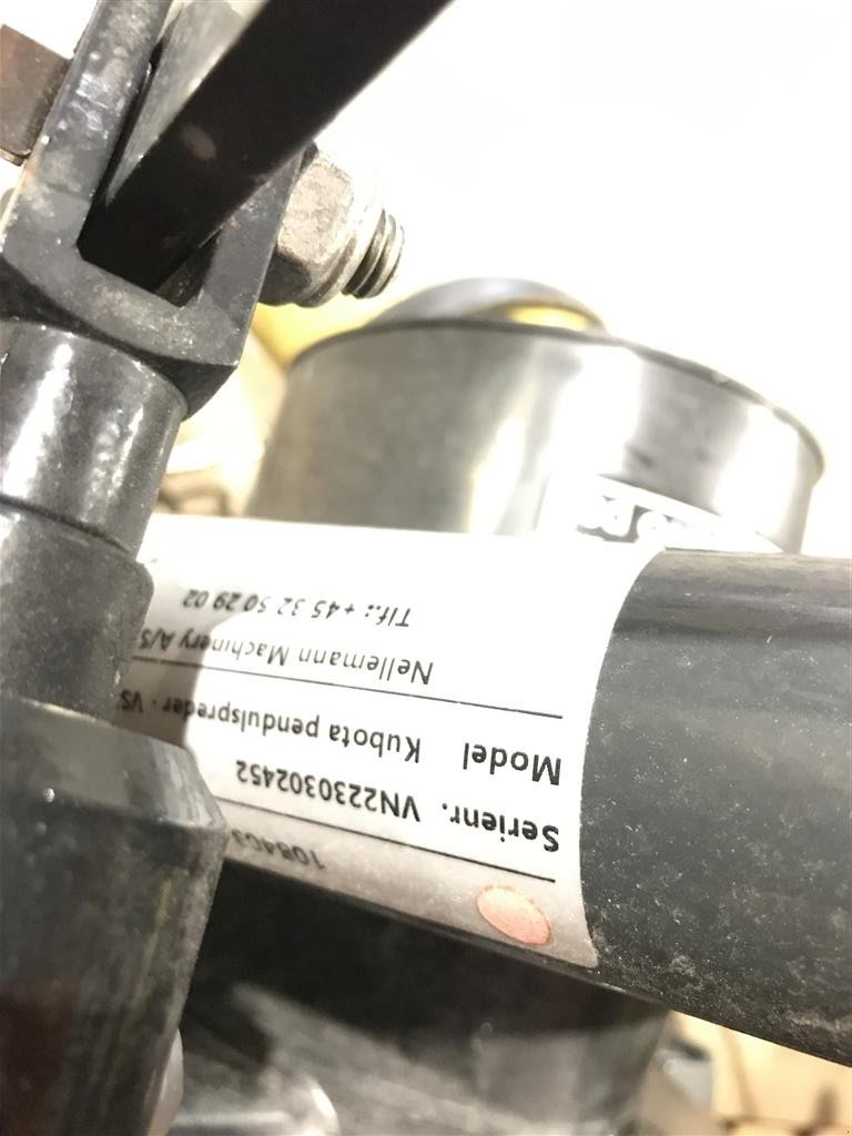 Sandstreuer & Salzstreuer of the type Vicon Kubota VS330 pendul spreder, Gebrauchtmaschine in Rønnede (Picture 14)