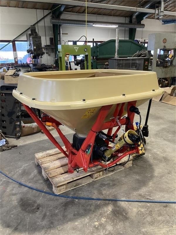 Sandstreuer & Salzstreuer типа Vicon PS604 Saltspreder, Gebrauchtmaschine в Mern (Фотография 1)