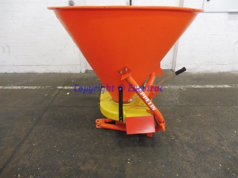 Sandstreuer & Salzstreuer of the type Zeppelin Saleuse KMS localiseur, Gebrauchtmaschine in RETHEL (Picture 8)