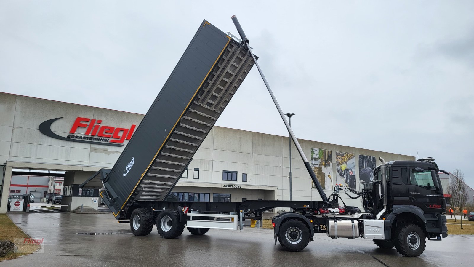 Sattelauflieger typu Fliegl 2-Achs Hinterkipp Sattelauflieger AKM 50, Neumaschine v Mühldorf (Obrázok 10)