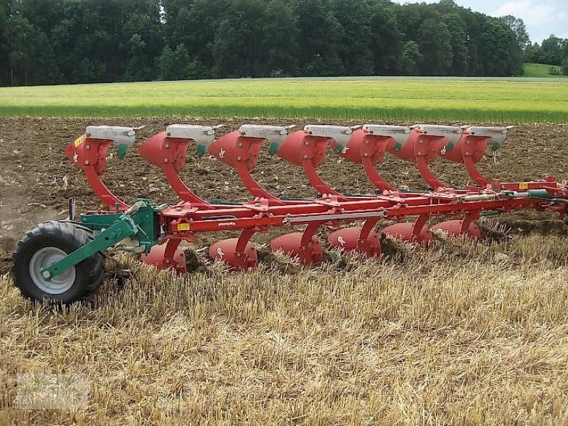 Schälpflug van het type Kverneland ECOMAT 650/200-7/Pflug/Vorführer/7-Schar, Vorführmaschine in Gerstetten (Foto 1)