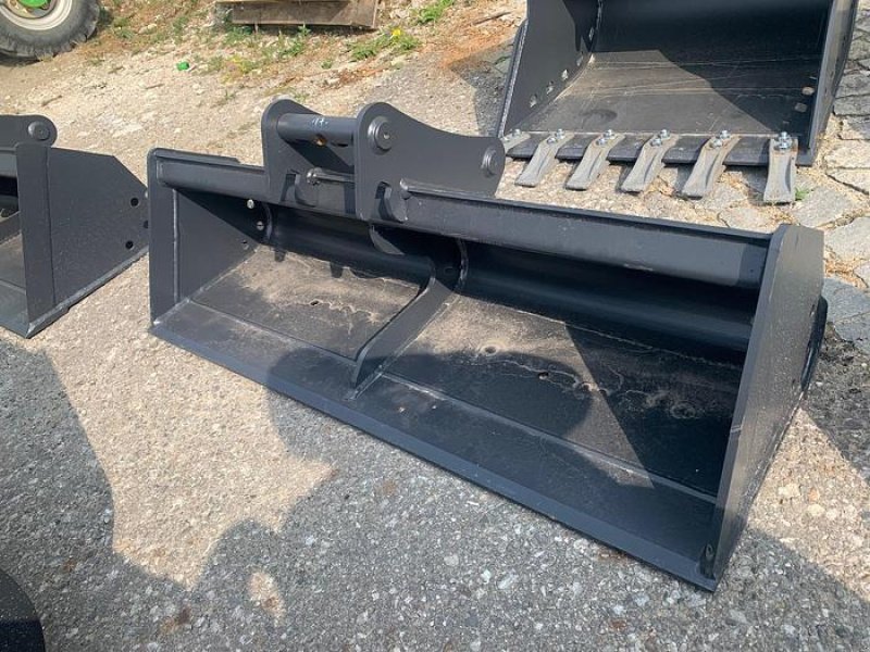 Schaufel des Typs Big Dutchman Böschungslöffel 120 cm mit MS01 Symlock Aufnahme, Neumaschine in Göpfritz an der Wild (Bild 1)