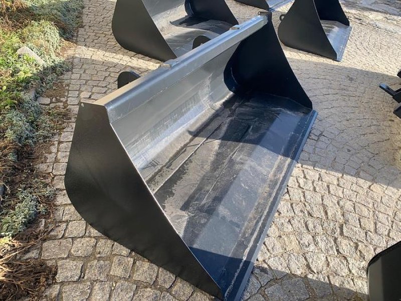 Schaufel des Typs Big Dutchman Schwergutschaufel 200 cm mit Genie/Terex Aufnahme, Neumaschine in Göpfritz an der Wild (Bild 2)