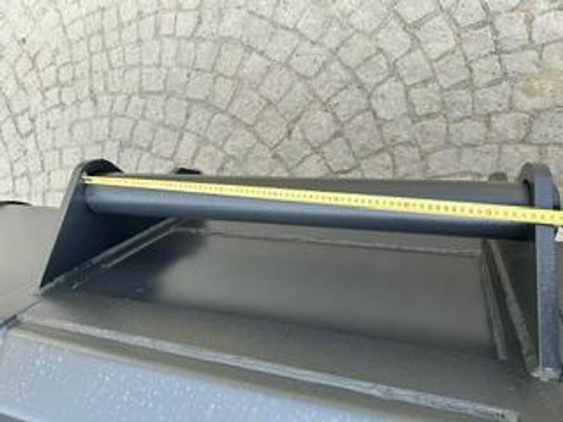 Schaufel des Typs Big Dutchman Schwergutschaufel SUN 240 cm mit Manitou Aufnahme, Neumaschine in Göpfritz an der Wild (Bild 7)