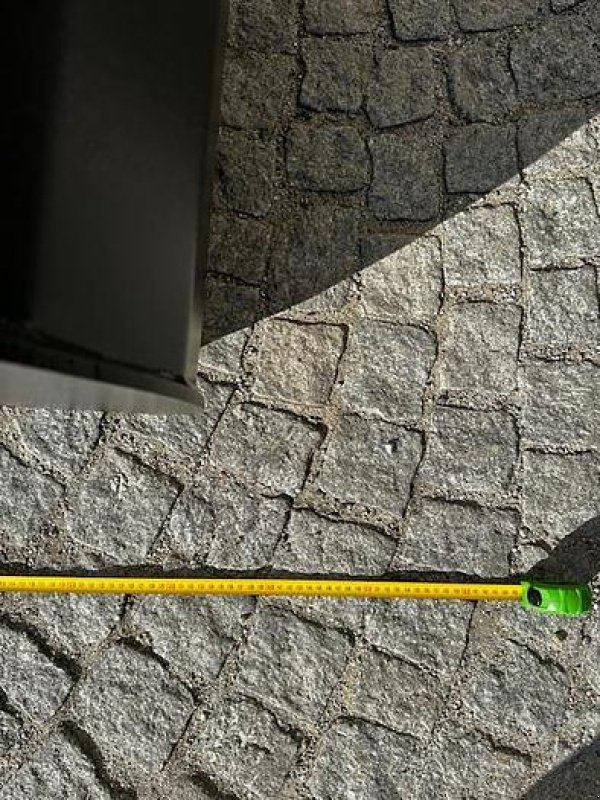 Schaufel des Typs Big Dutchman Volumenschaufel 250 cm mit Merlo ZM2 Aufnahme, Neumaschine in Göpfritz an der Wild (Bild 5)