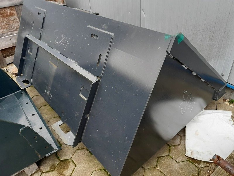 Schaufel des Typs Bobcat Dünger- und Getreideschaufel 930 ltr., Neumaschine in Gülzow-Prüzen OT Mühlengeez (Bild 1)