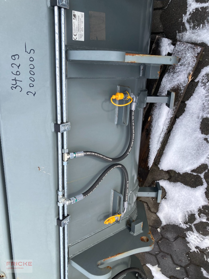 Schaufel des Typs Bressel & Lade Silagebeißschaufel 2000mm, Neumaschine in Bockel - Gyhum (Bild 7)