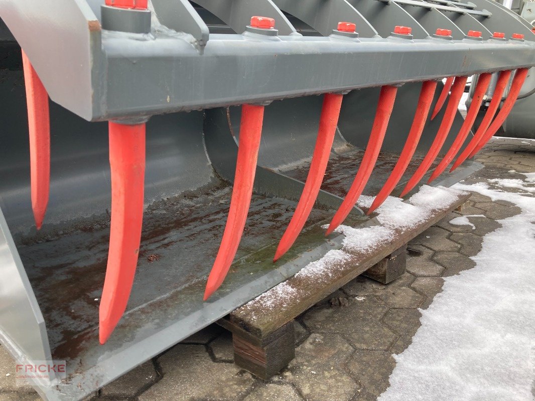 Schaufel des Typs Bressel & Lade Silagebeißschaufel 2000mm, Neumaschine in Bockel - Gyhum (Bild 4)