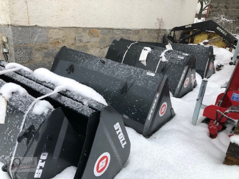 Schaufel типа Stoll Schaufel, Neumaschine в Regen