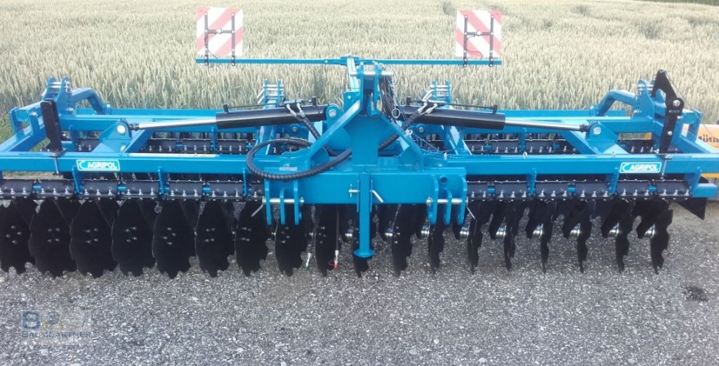 Scheibenegge Türe ait Agripol Kurzscheibenegge TITANUM 450 H hydraulisch klappbare Scheibenegge, Neumaschine içinde Frontenhausen (resim 1)