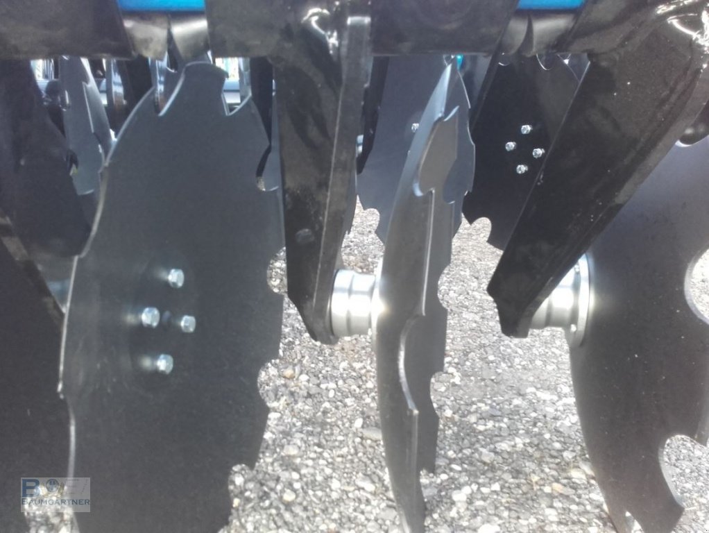 Scheibenegge Türe ait Agripol Kurzscheibenegge TITANUM 450 H hydraulisch klappbare Scheibenegge, Neumaschine içinde Frontenhausen (resim 6)